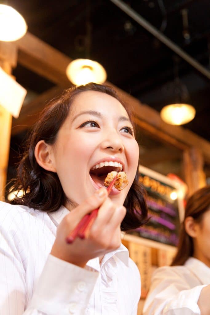 焼肉デートにも使いやすい落ち着いた店内